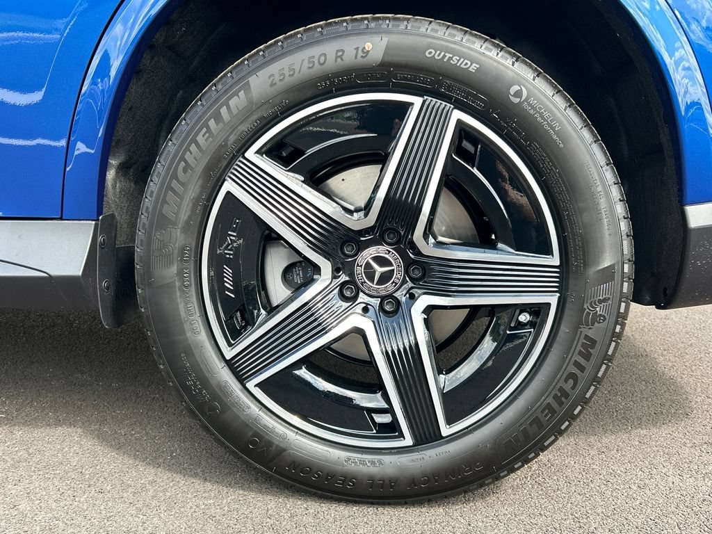 New 2027 Starling Blue Metallic Mercedes-Benz GLC 300 image 69