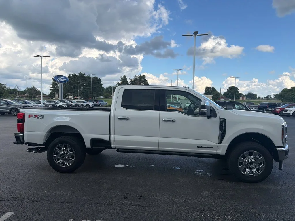 New 2026 Star White Metallic Tri-Coat Ford F-250® Lariat® image 6