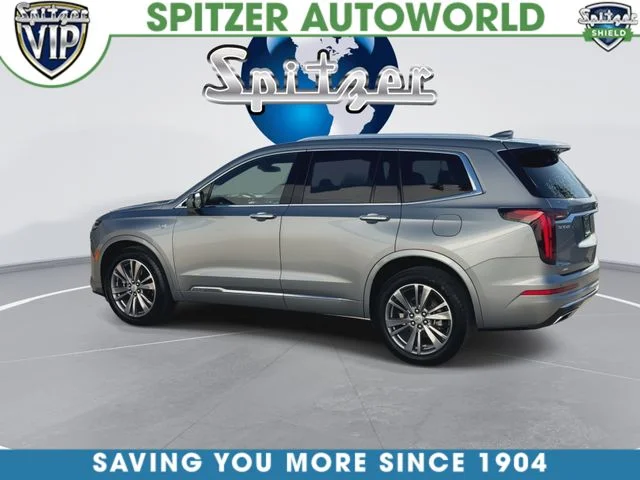 Used 2025 Silver Cadillac Premium Luxury image 7
