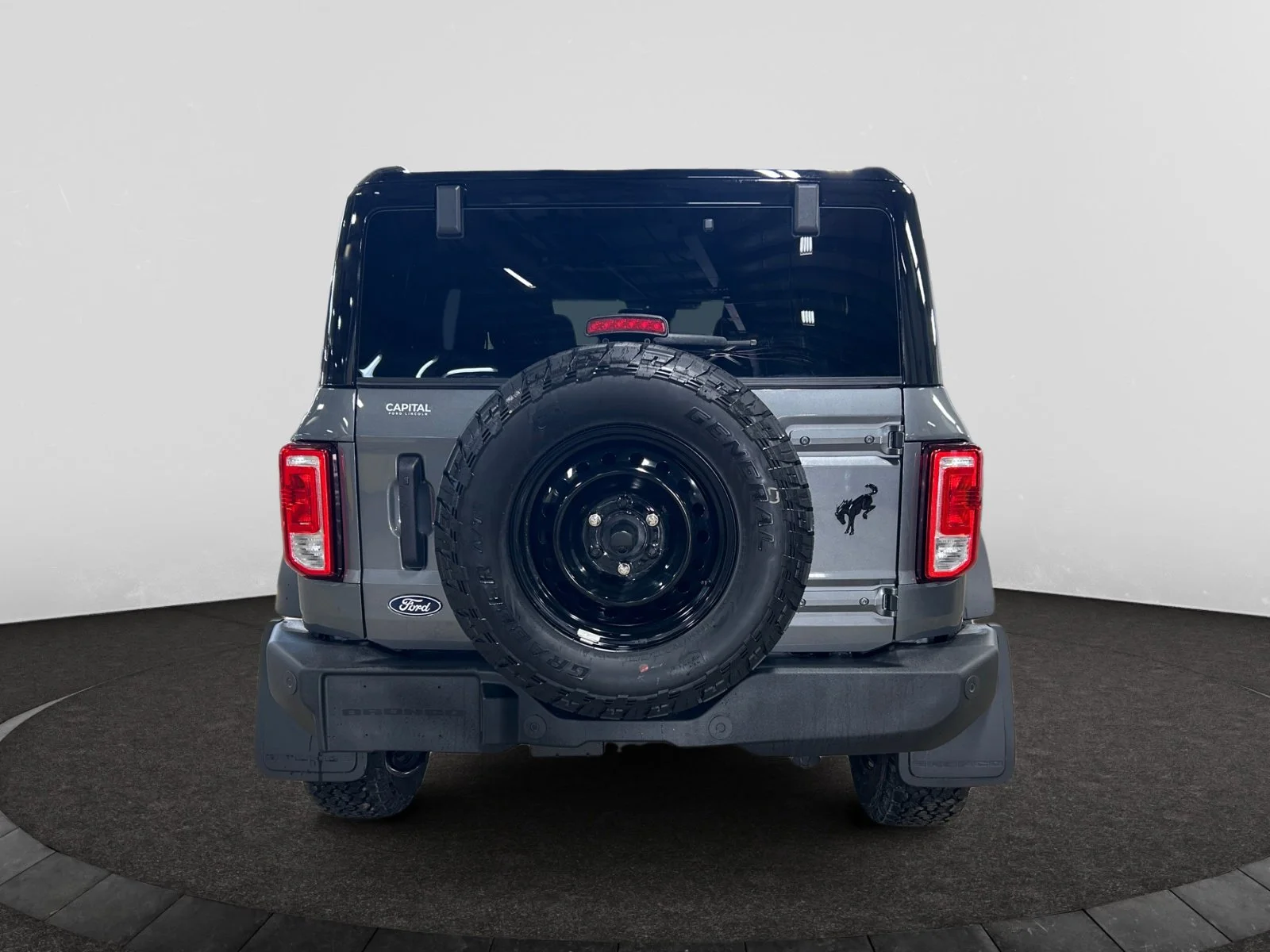 New 2026 Carbonized Grey Metallic Ford Big Bend image 4
