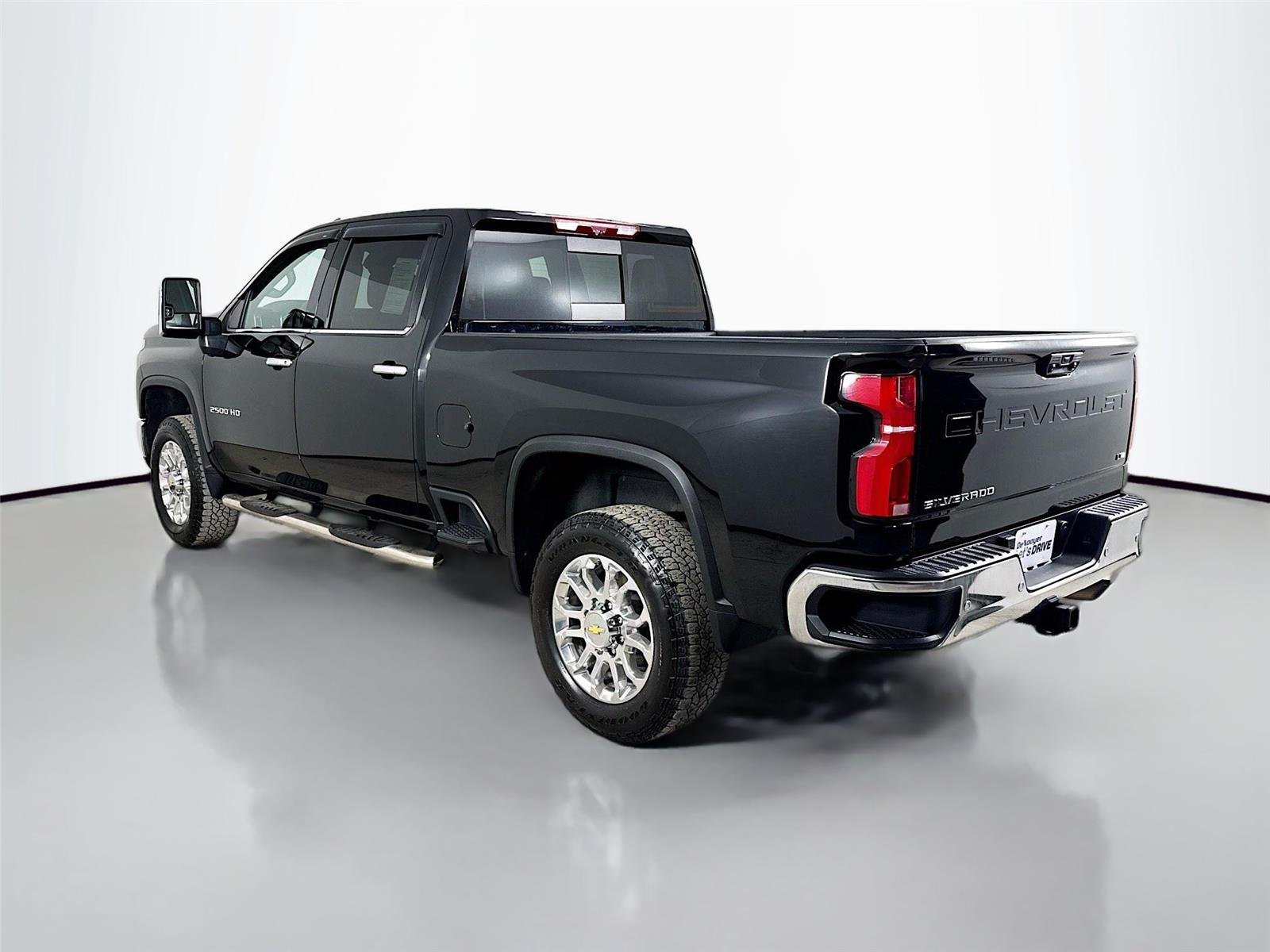 Used 2025 Black Chevrolet LTZ image 7
