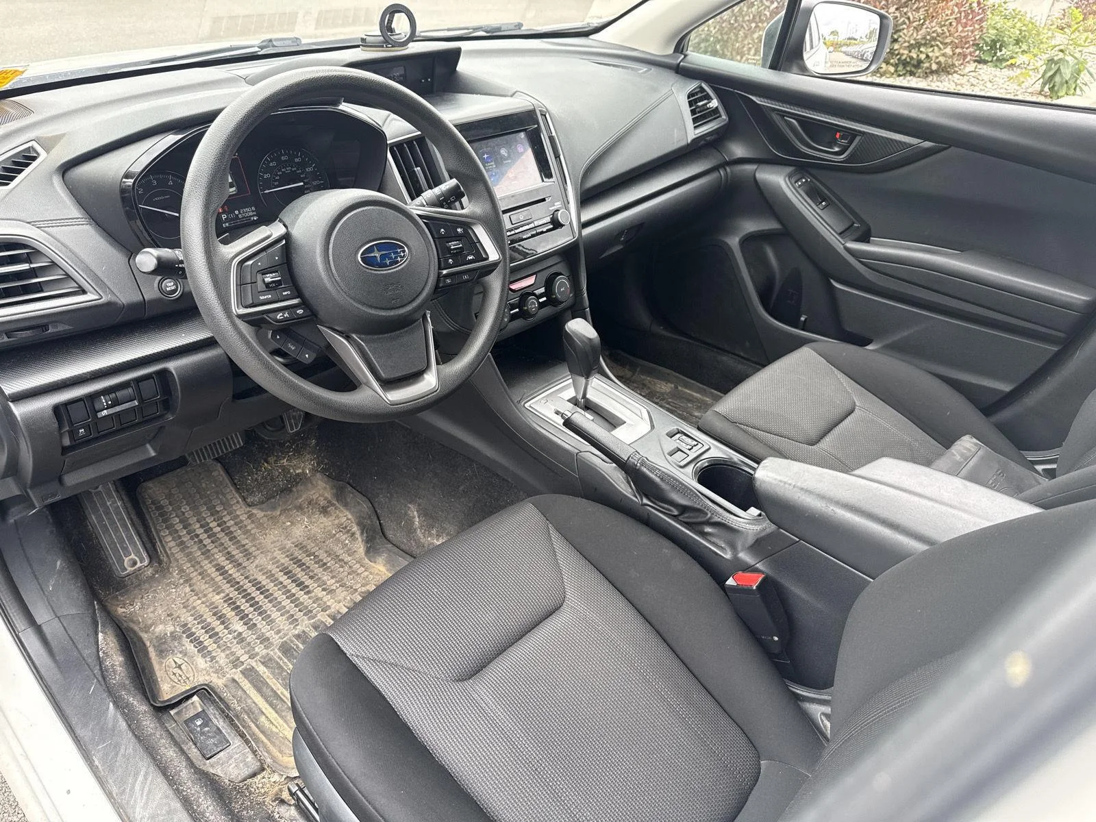 Used 2022 Crystal White Pearl Subaru Premium image 7
