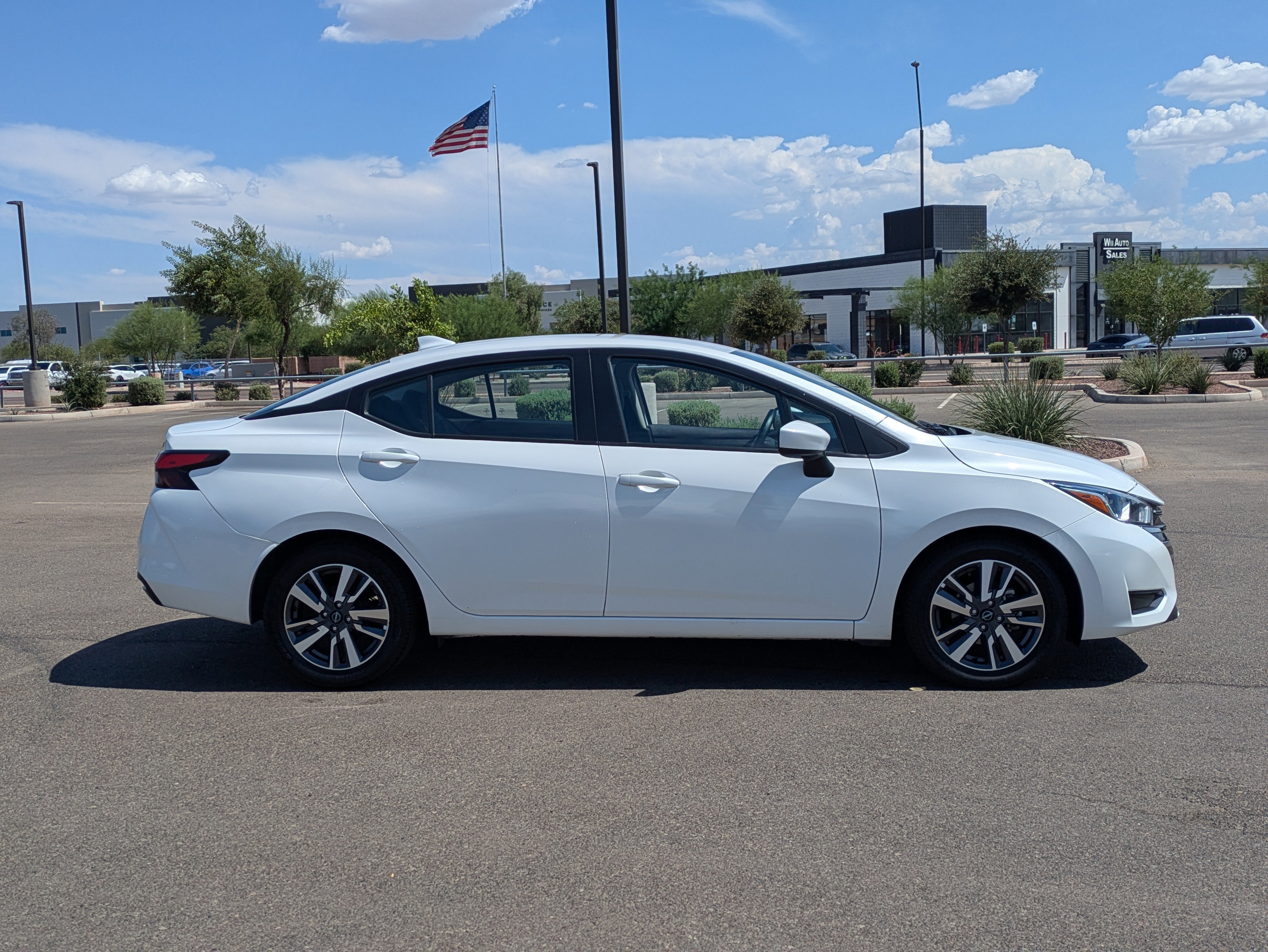 Used 2024 Aspen White Tricoat Nissan SV image 6