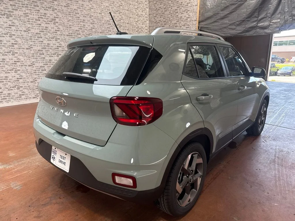 New 2026 Mirage Green Hyundai SEL image 7