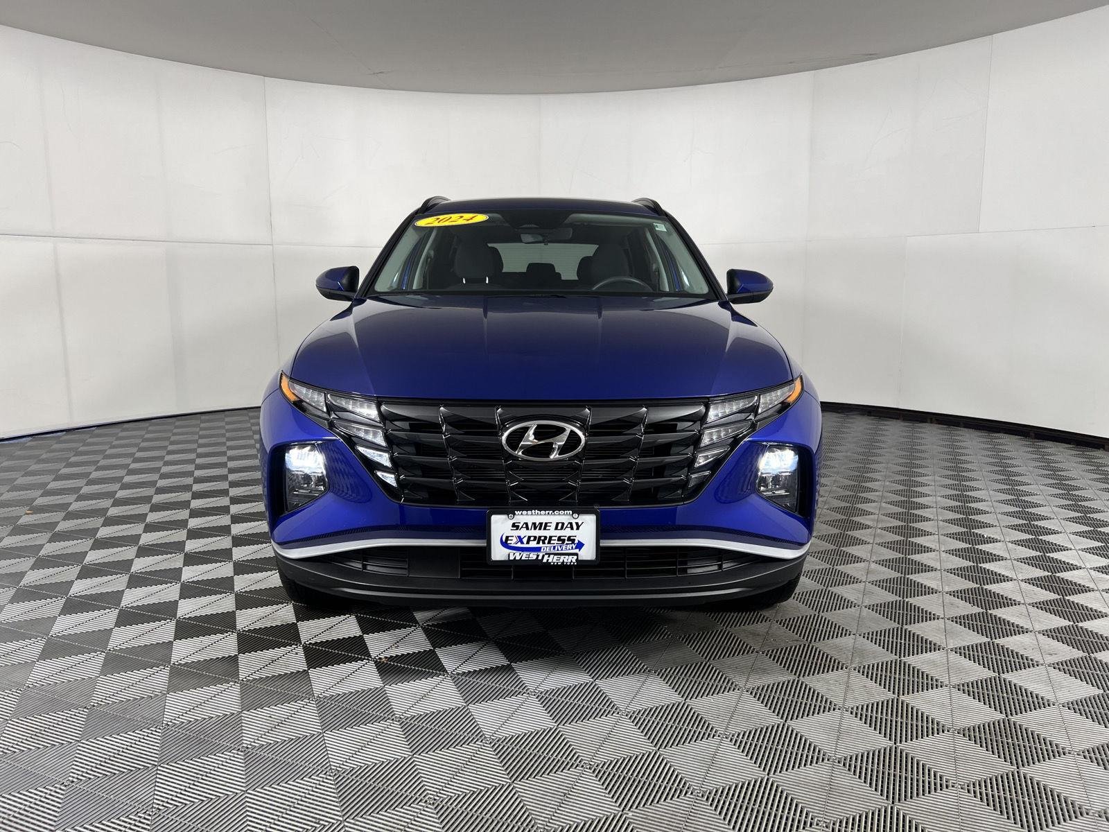Used 2024 Intense Blue Hyundai SEL image 2
