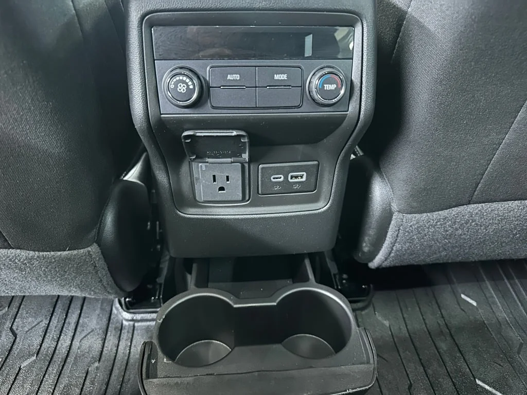 Certified Used 2023 Ultra Blue Metallic GMC SLE image 21