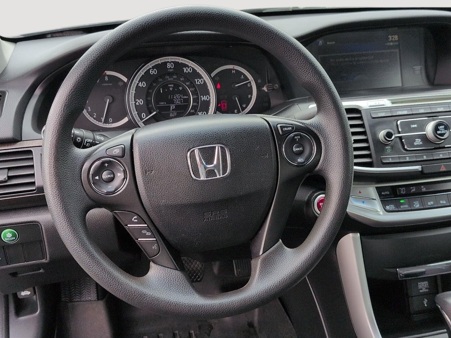 Used 2014  Honda EX image 6