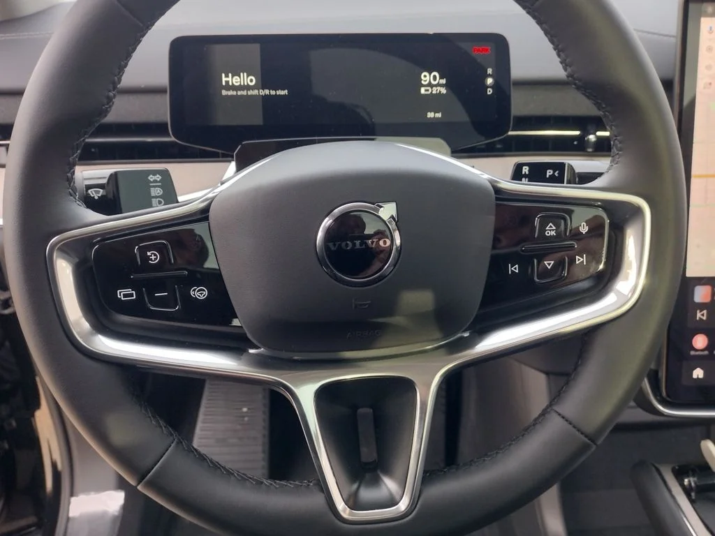 2025 Volvo EX90 Plus - Photo 14