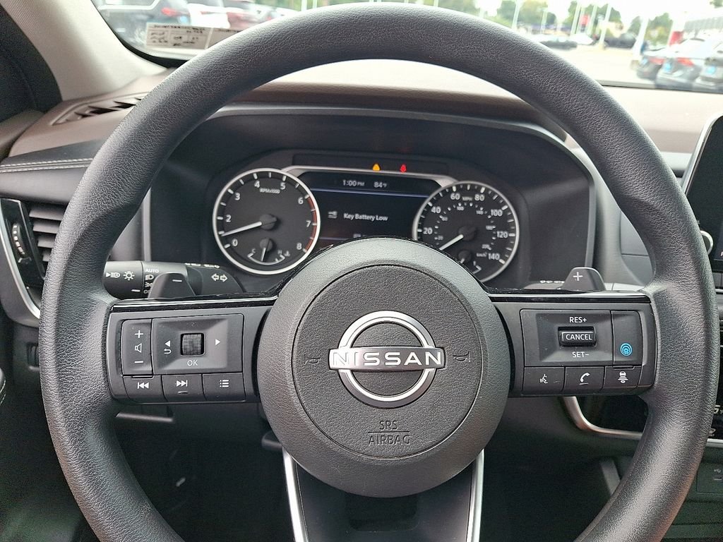 Used 2022 Silver Nissan SV image 19