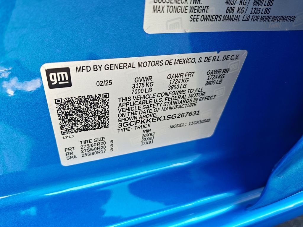 Used 2025 Blue Chevrolet LT image 26