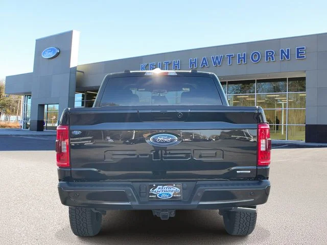Used 2022 Black Metallic Ford XLT image 5