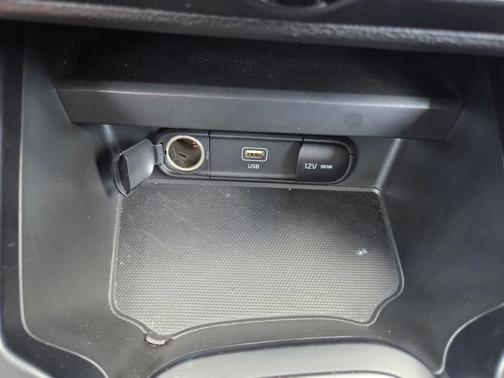 Used 2025 Black Kia LX image 17