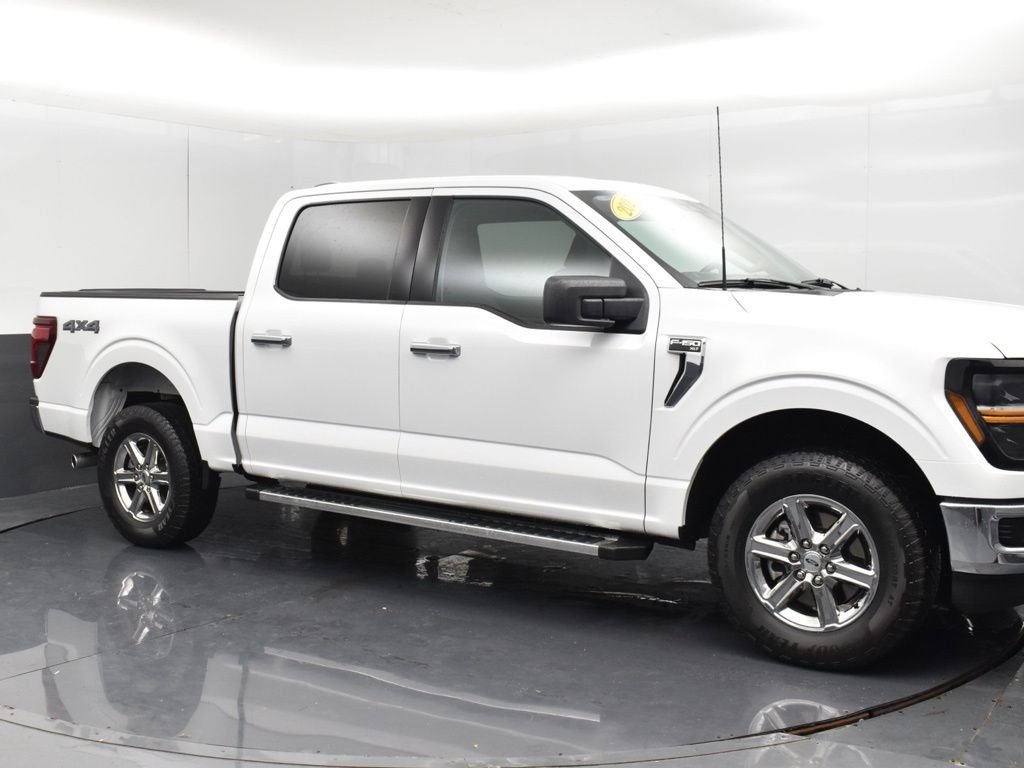 Used 2025 White Ford XLT image 10