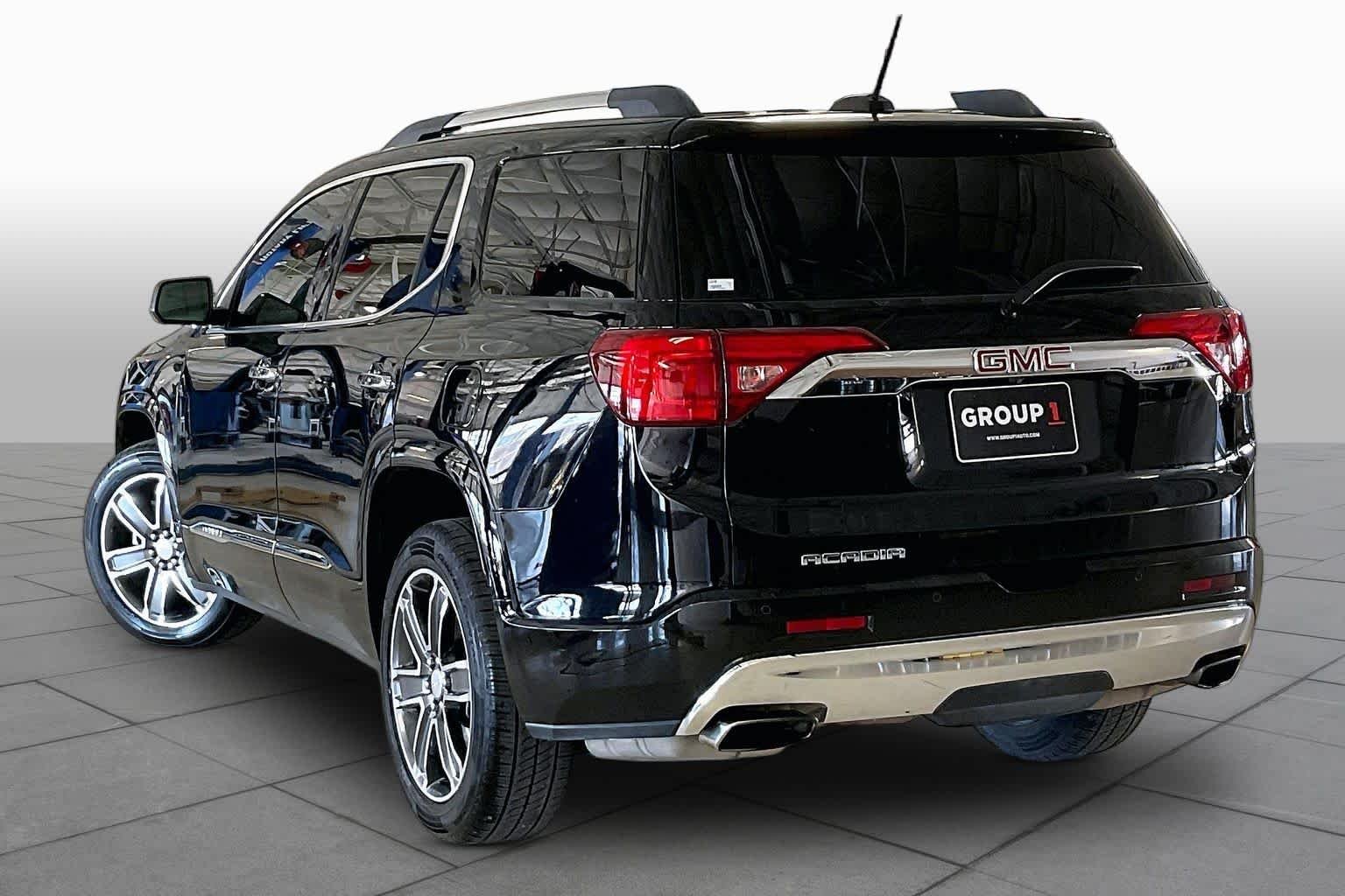 Used 2019 Ebony Twilight Metallic GMC Denali image 11
