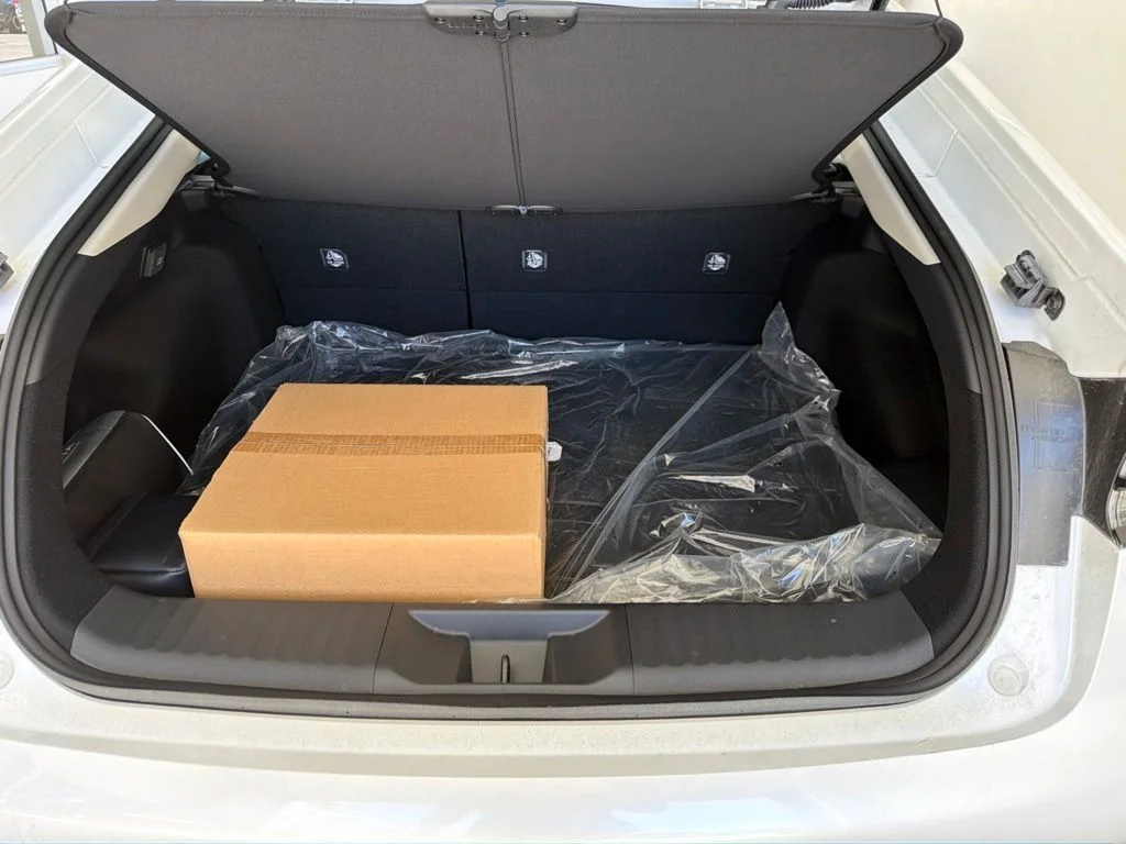 New 2026 Wind Chill Pearl <sup>1</sup> Toyota  SE image 39