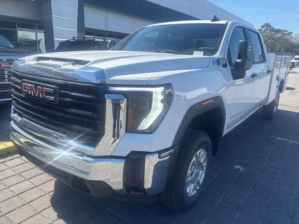 2026 GMC Sierra 2500HD Pro - Photo 8