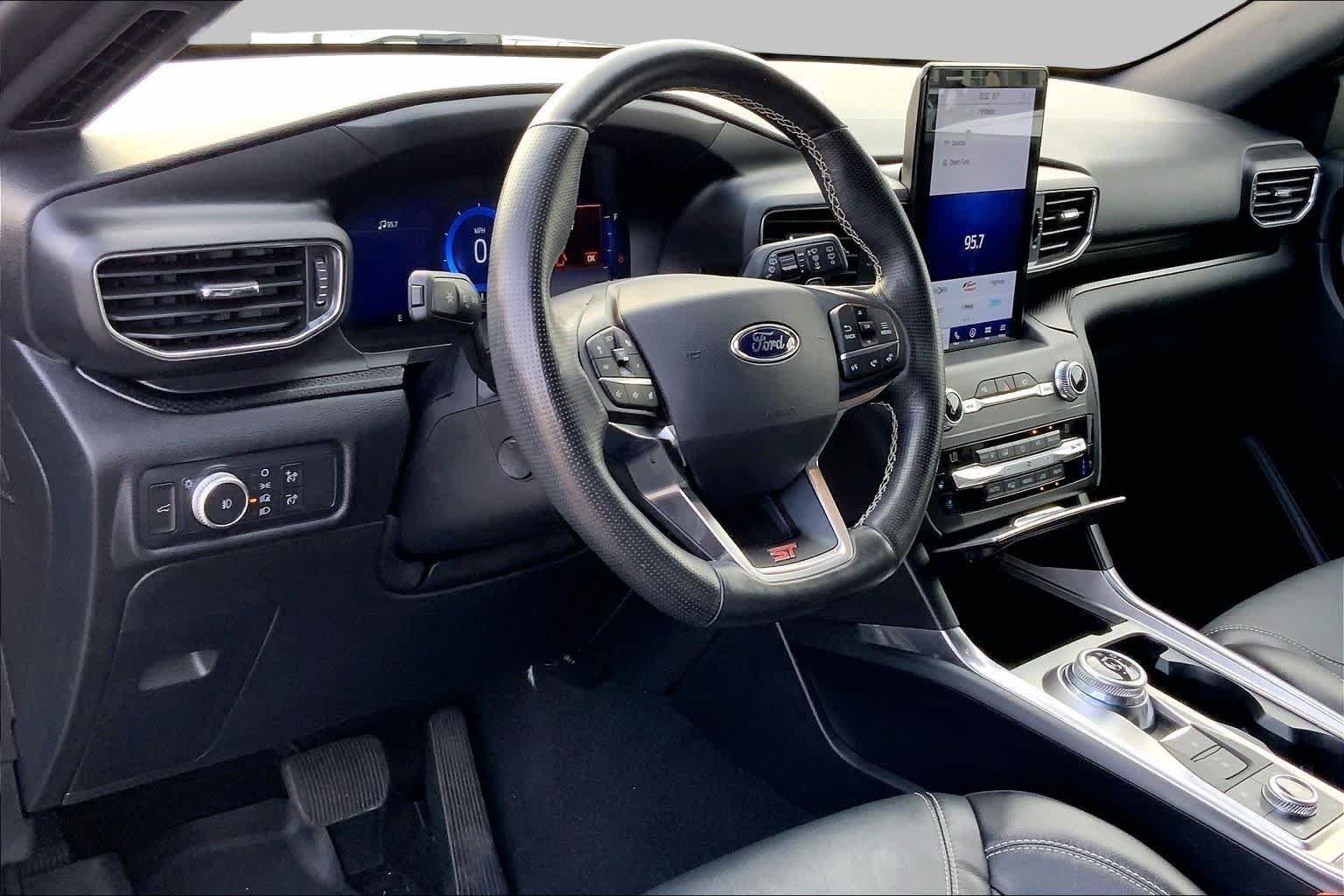 Used 2020 Agate Black Metallic Ford ST image 33