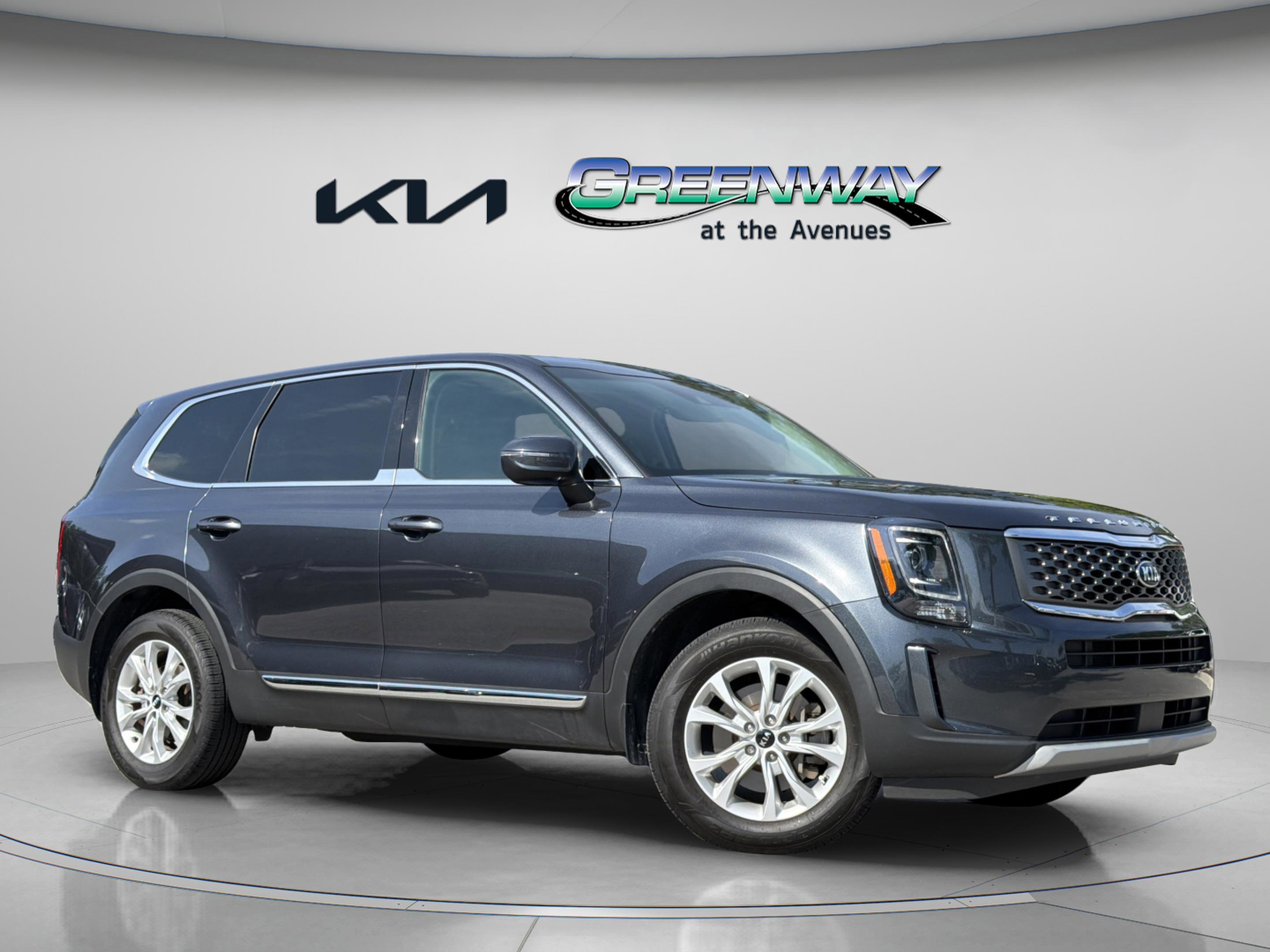 2021 Kia Telluride LX FWD's photo