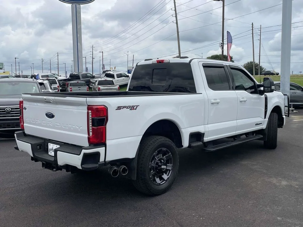 Used 2024 White Ford Lariat image 3