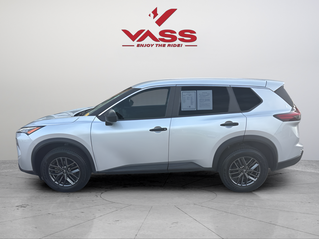Used 2024 Silver Nissan S image 2