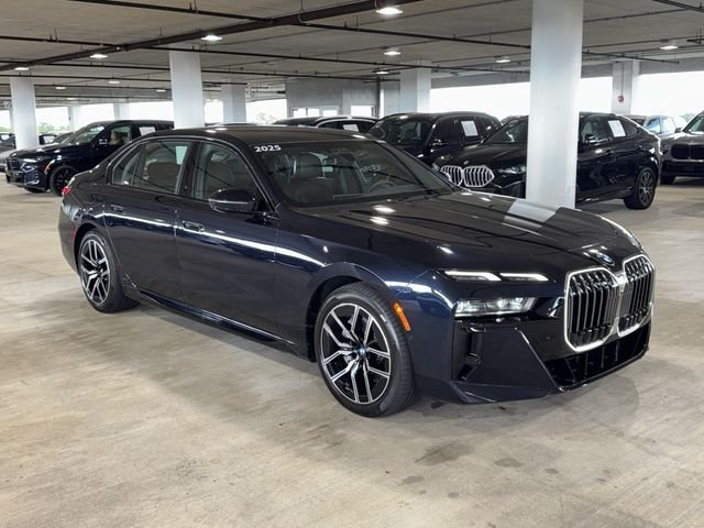 Used 2025 Carbon Black Metallic BMW 740i image 2