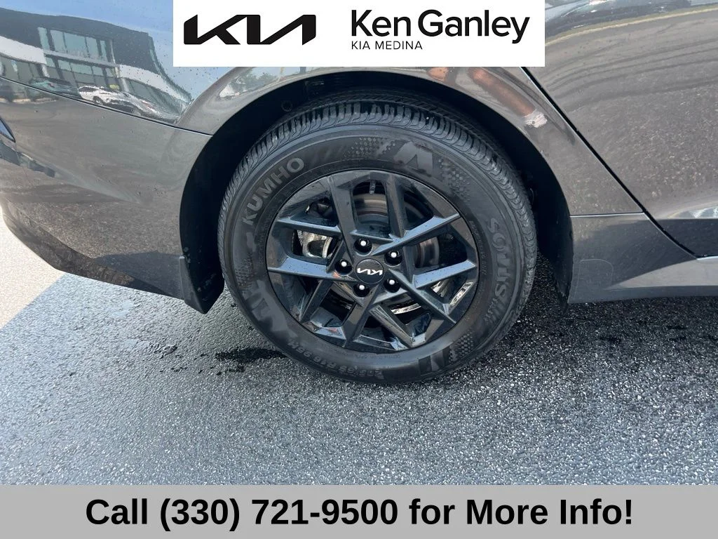 Certified Used 2025 Gray Kia LXS image 23