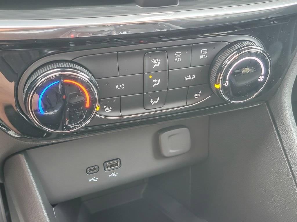 2026 BUICK ENCORE GX - Image 13