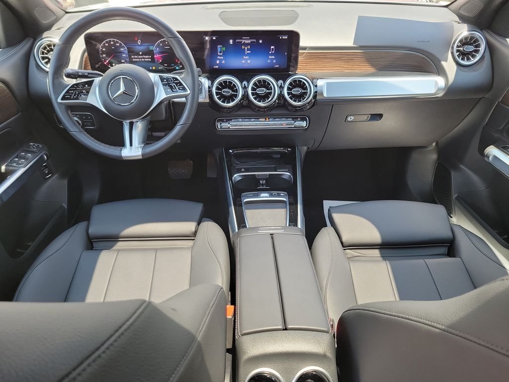 Certified Used 2026 Silver Mercedes-Benz GLB 250 image 15