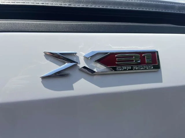Used 2024 Summit White GMC Pro image 12
