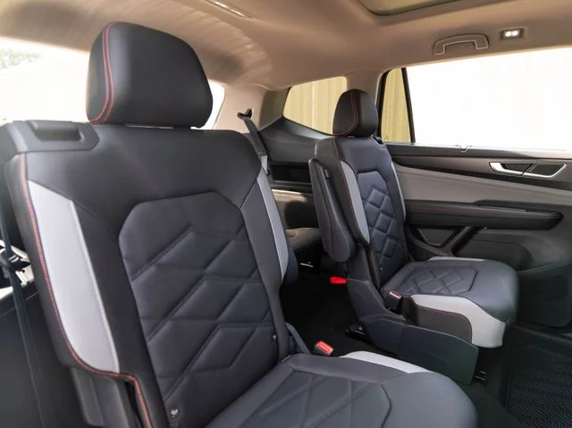 New 2026 Gray Volkswagen 2.0T Peak Edition image 33
