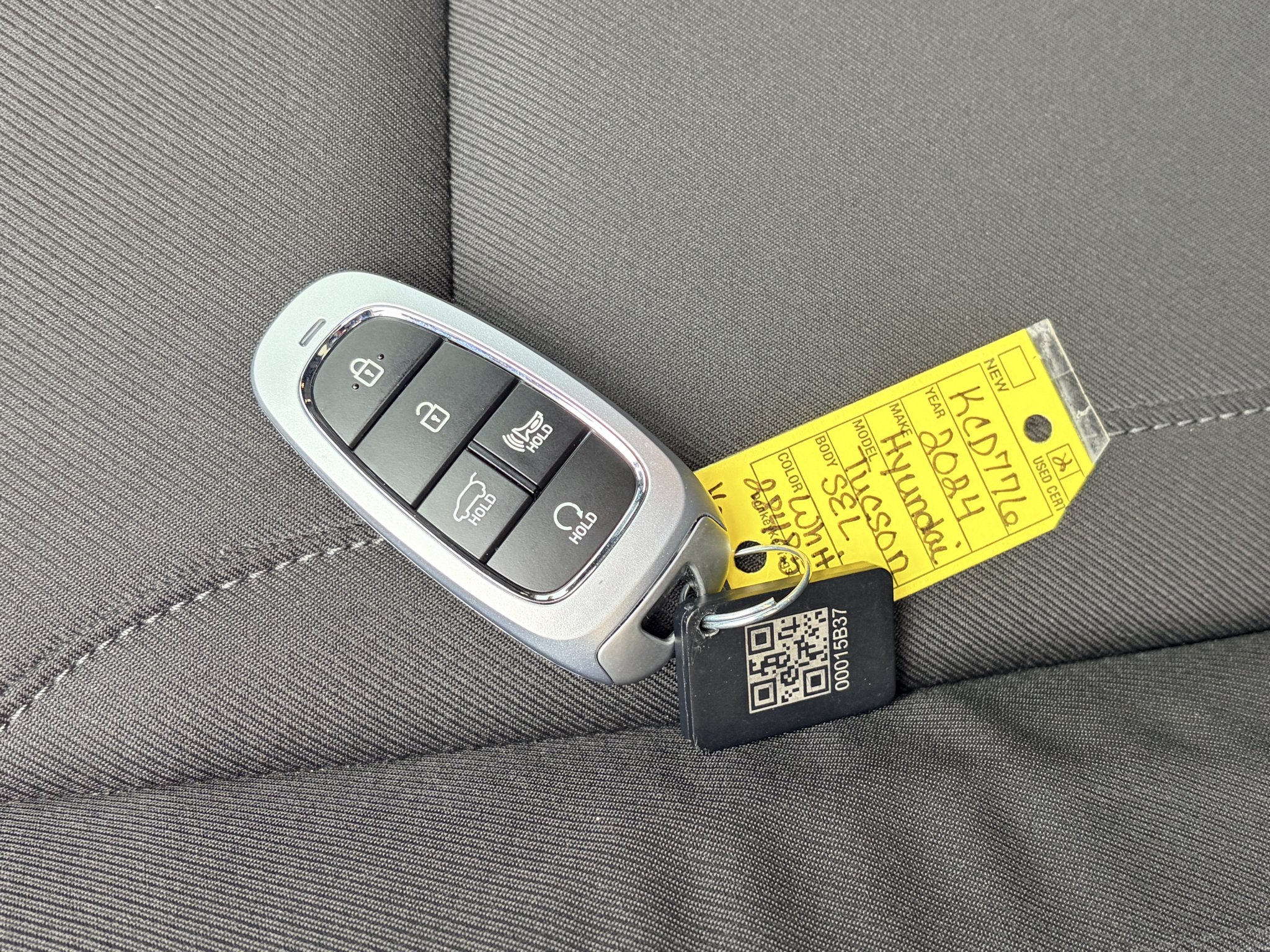 Used 2024 White Pearl Hyundai SEL image 33