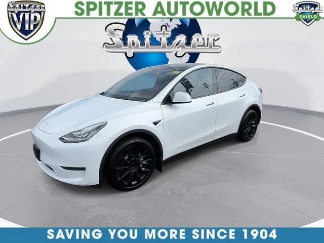 Used 2023 White Tesla Long Range image 4