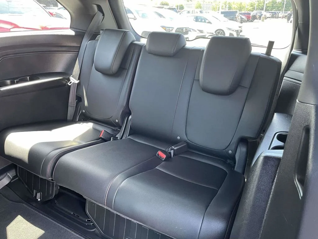 2025 Honda Odyssey Sport L - Photo 12