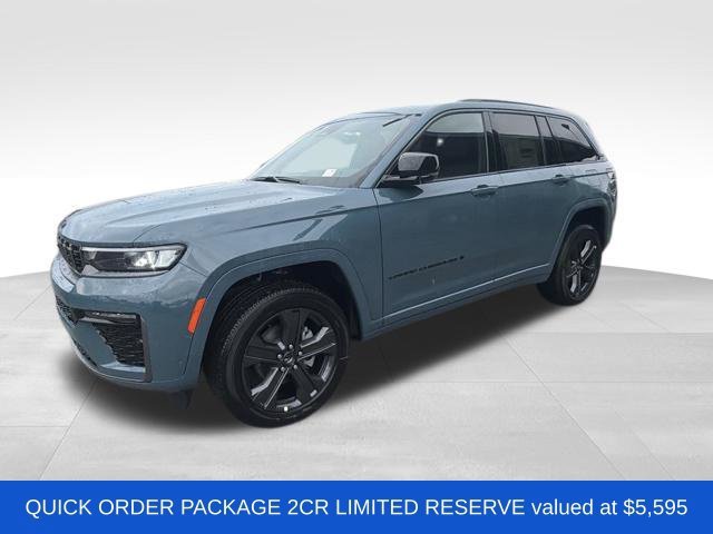 New 2027 Steel Blue Paint Jeep Limited Reserve image 3