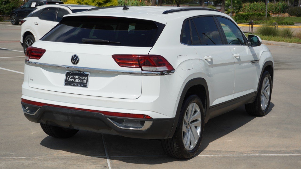 Used 2021 White Volkswagen 2.0T SE w/Technology image 6