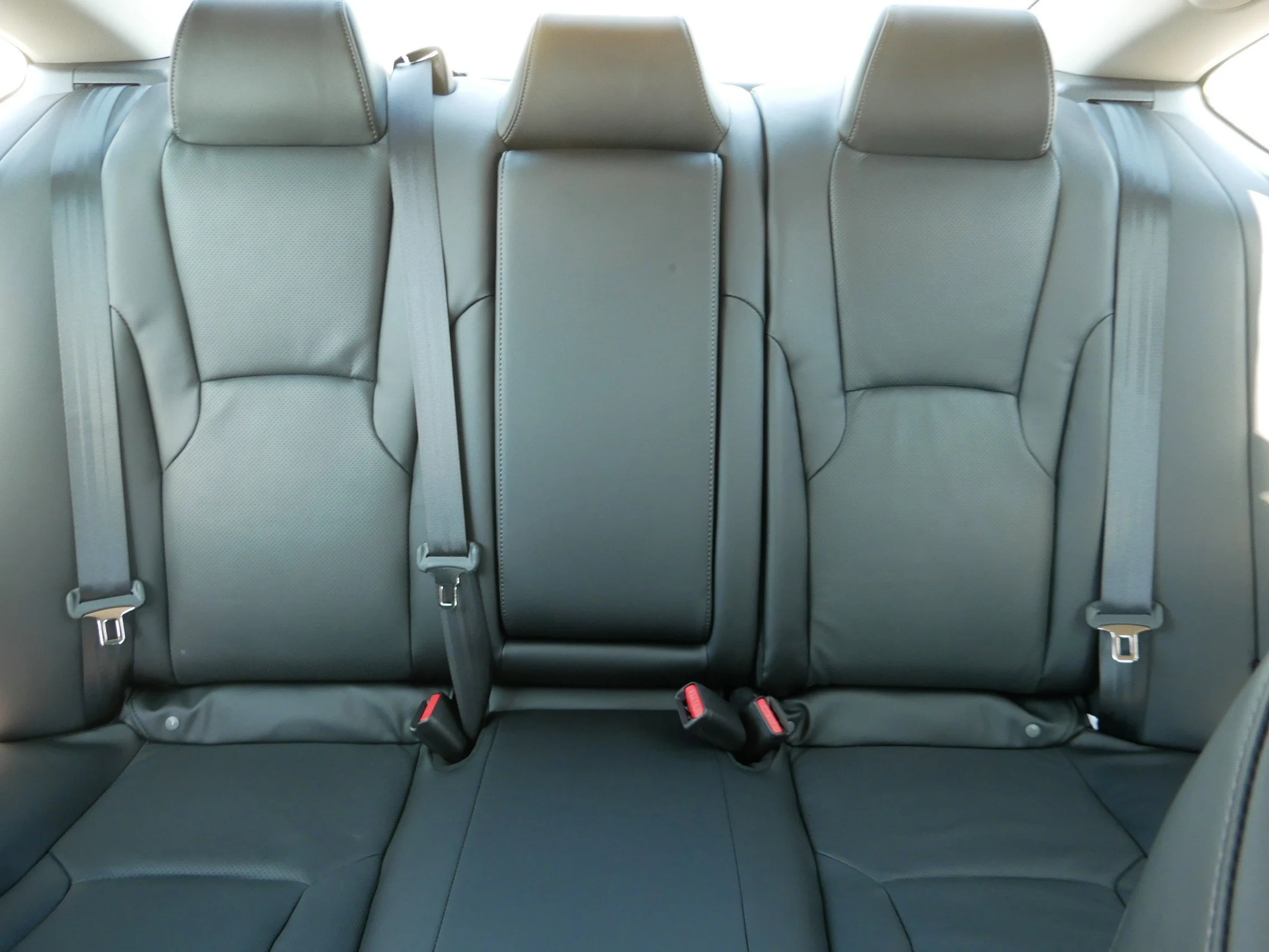 New 2026 Urban Gray Pearl Honda EX-L image 13