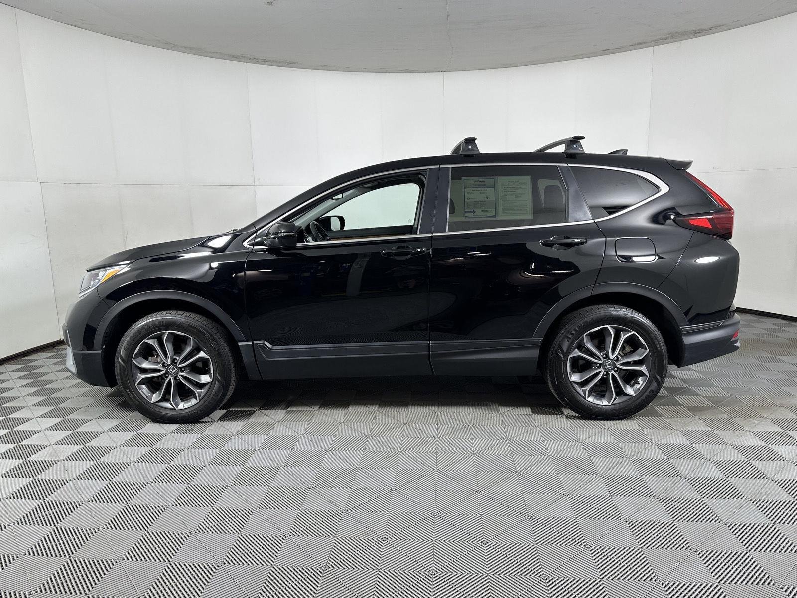 Used 2022 Crystal Black Pearl Honda EX-L image 19