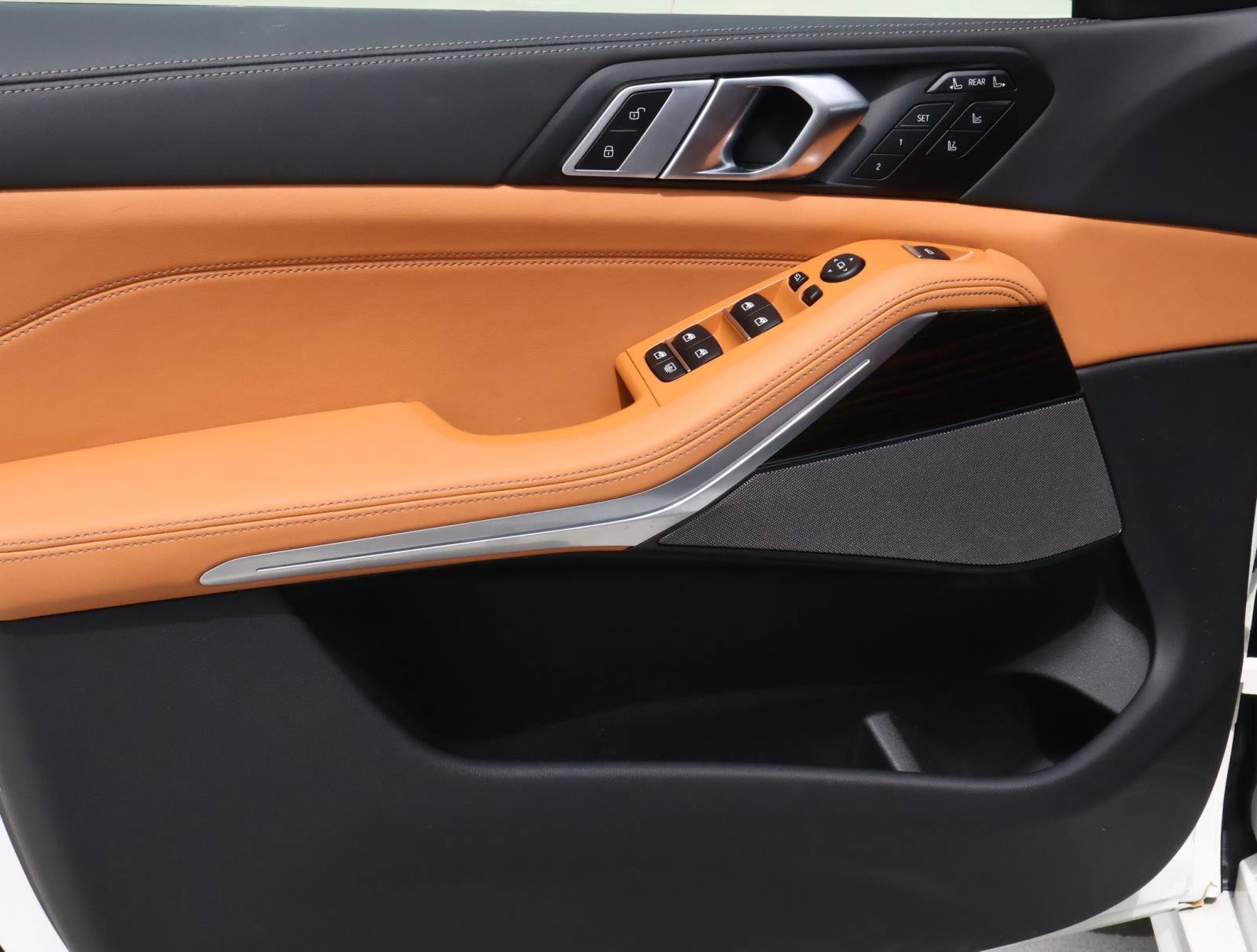 2026 BMW X7 40i - Photo 16