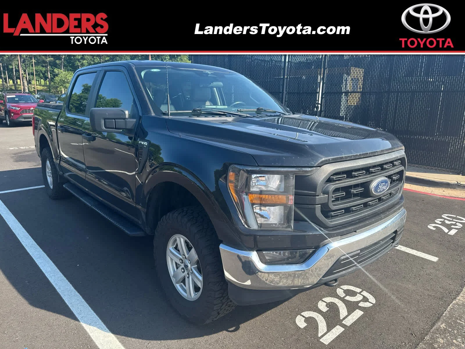 2023 Ford F-150 XL 4x4 SuperCrew 5-1/2 Box's photo
