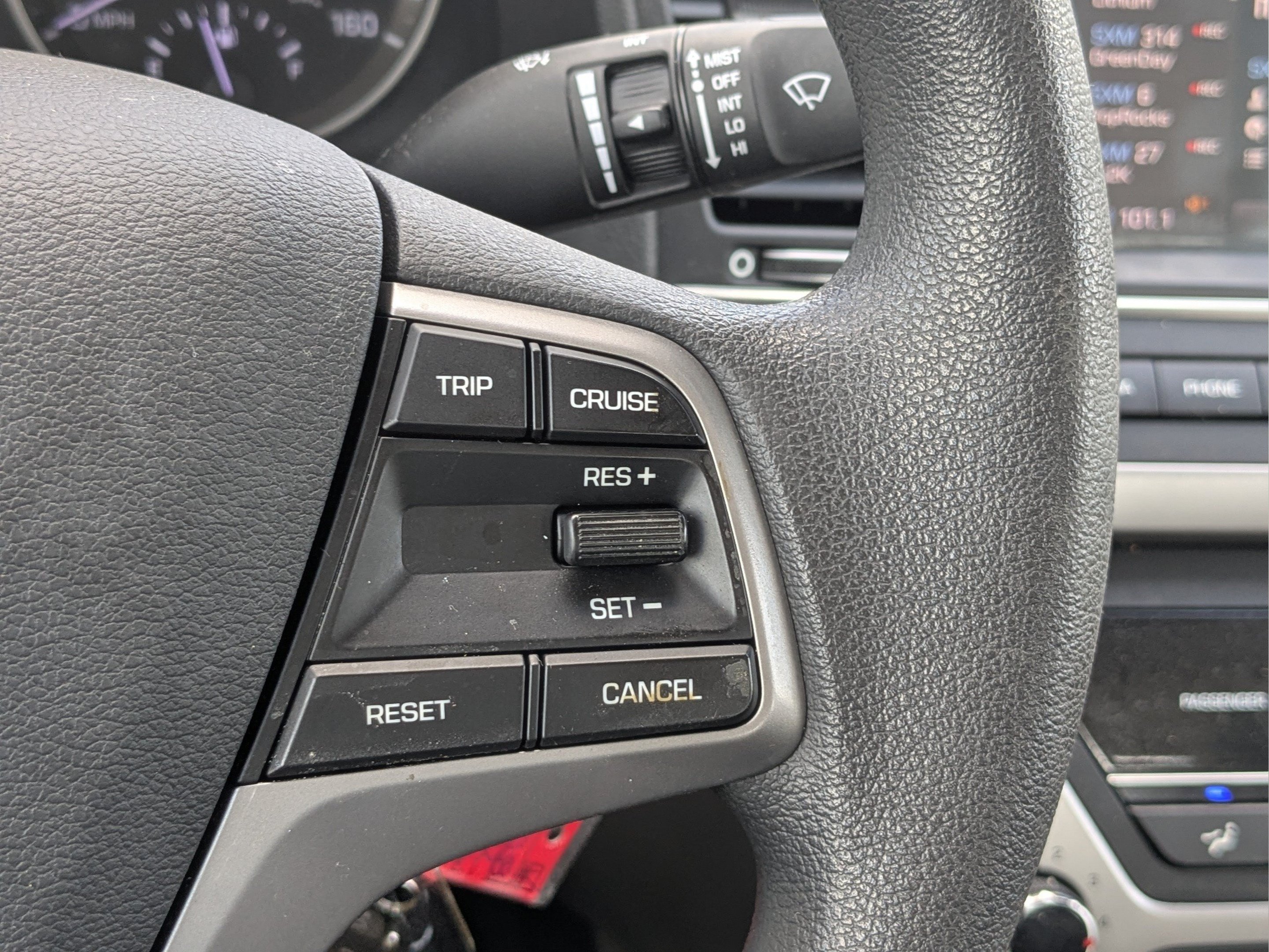 Used 2017 Black Noir Pearl Hyundai SE image 26