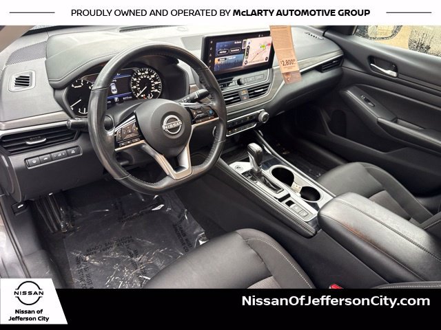 Used 2024 Gray Nissan 2.5 SV image 13