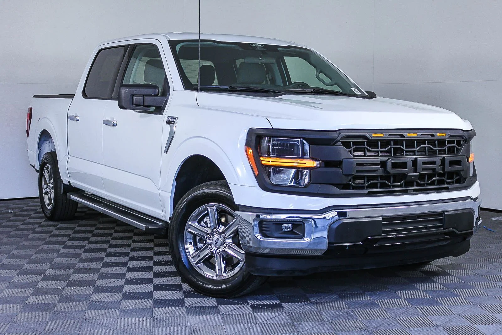 2025 Ford F-150 XLT SuperCrew 5-1/2 Box's photo