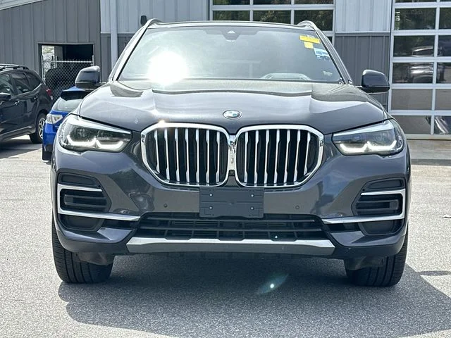 Used 2023 Gray BMW xDrive40i image 15