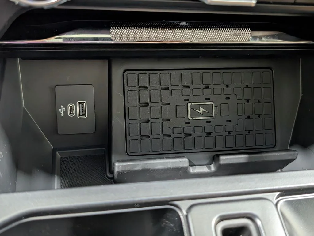 New 2026 Carbonized Gray Metallic Ford King Ranch® image 12