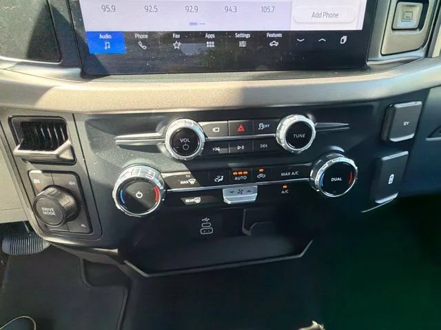 Used 2025 Carbonized Gray Metallic Ford XLT image 24