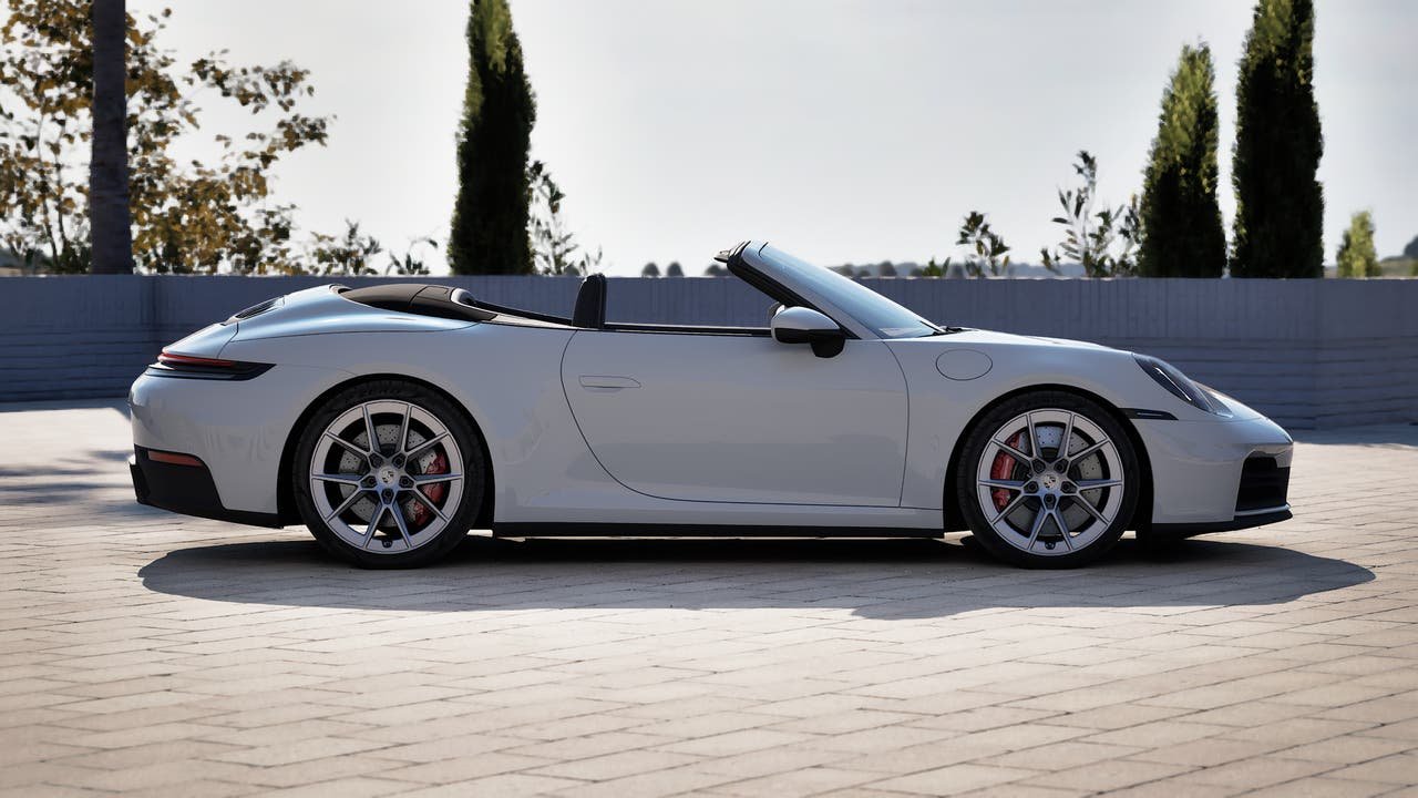 New 2027 Chalk Porsche Carrera S Cabriolet image 6