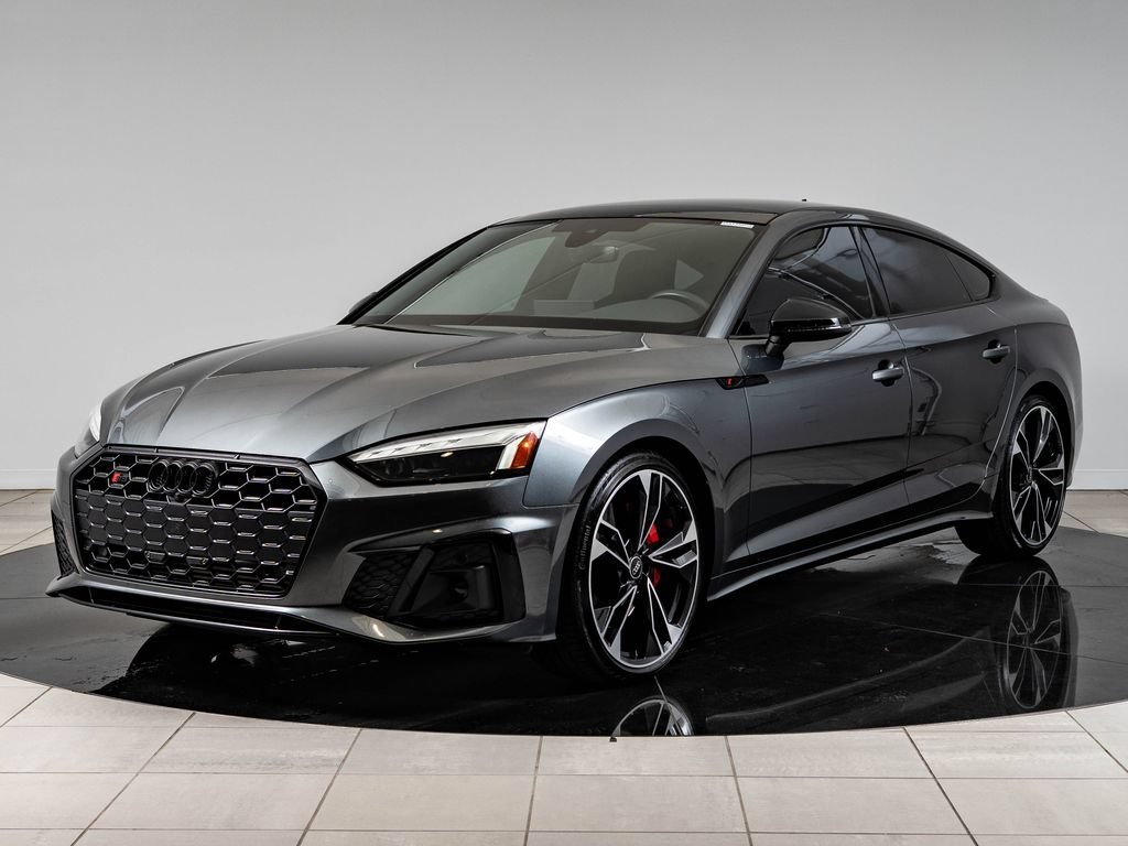 Used 2022 Daytona Gray Pearl Effect Audi Premium Plus image 1