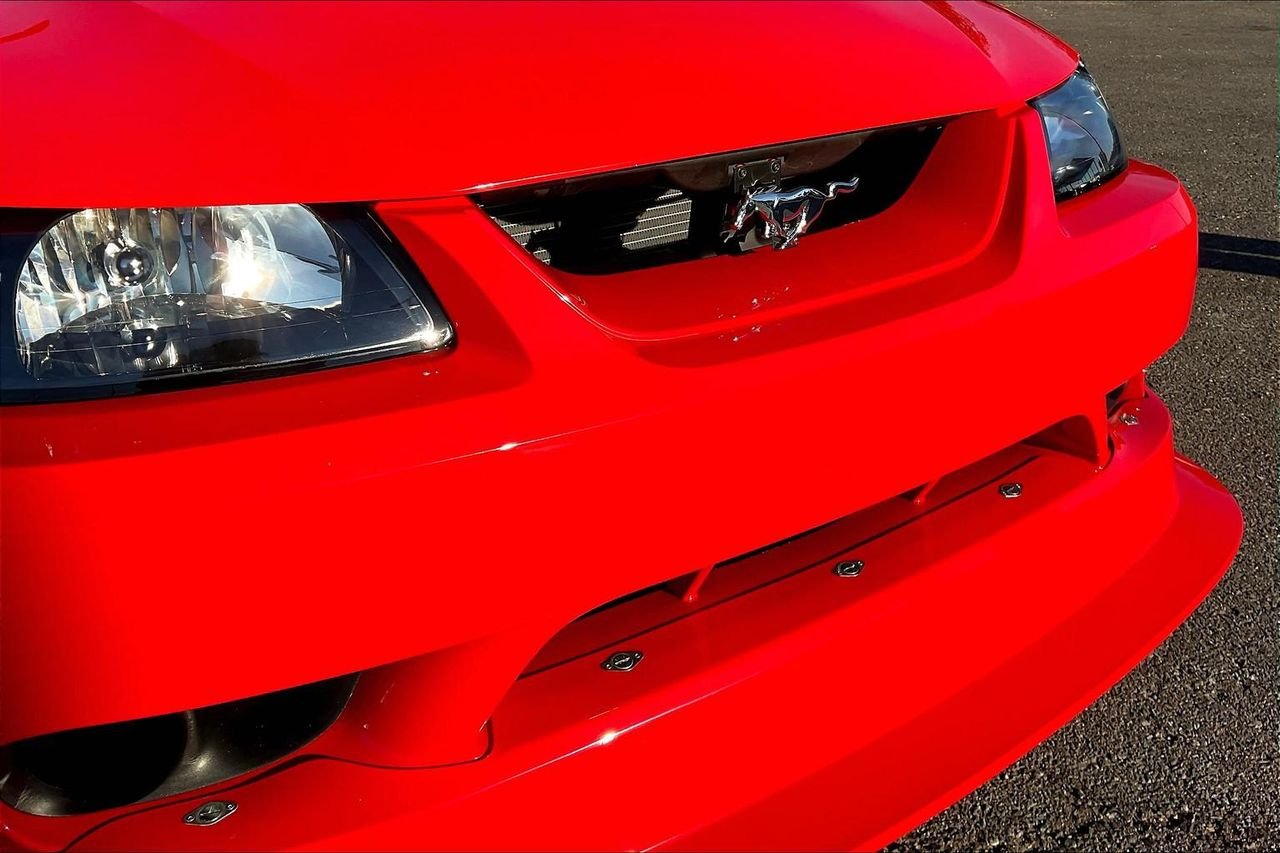 2000 Ford Mustang - Photo 18