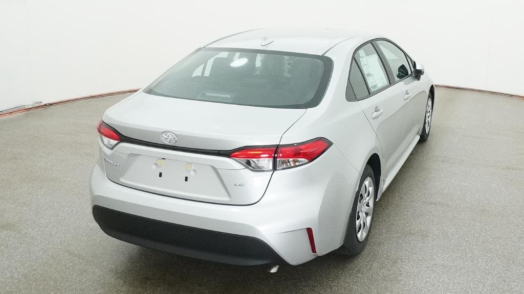 New 2026 Classic Silver Metallic Toyota LE image 10