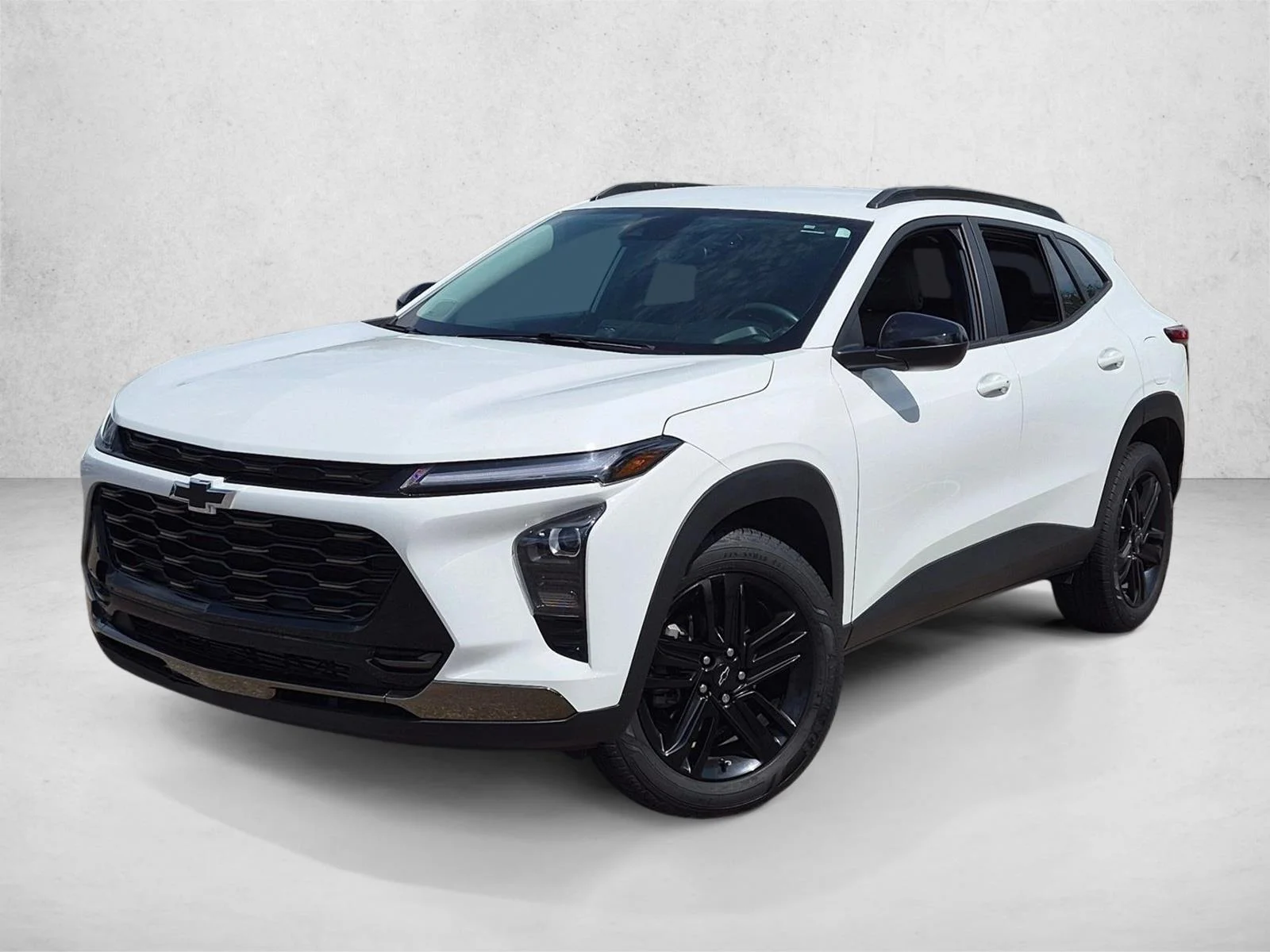 Used 2025 Summit White Chevrolet ACTIV image 1